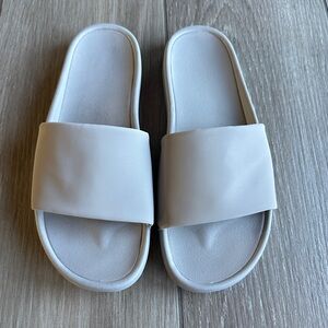 NEW Slip On Slide Sandals Size 9